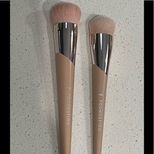 Gently Used Fenty Foundation Brushes